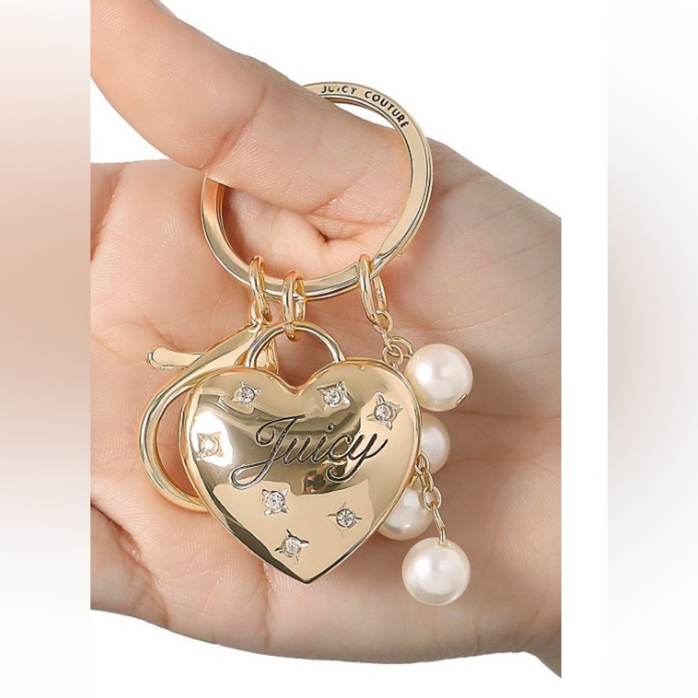 Juicy Couture Gold Heart Key Holder with Pearls